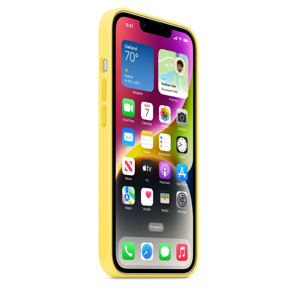 Apple iPhone 14 Plus Silicone Case with MagSafe