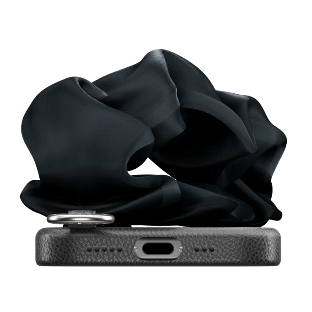 MagEasy Foulard M Bracelet Leather Case for iPhone 17 Pro Midnight